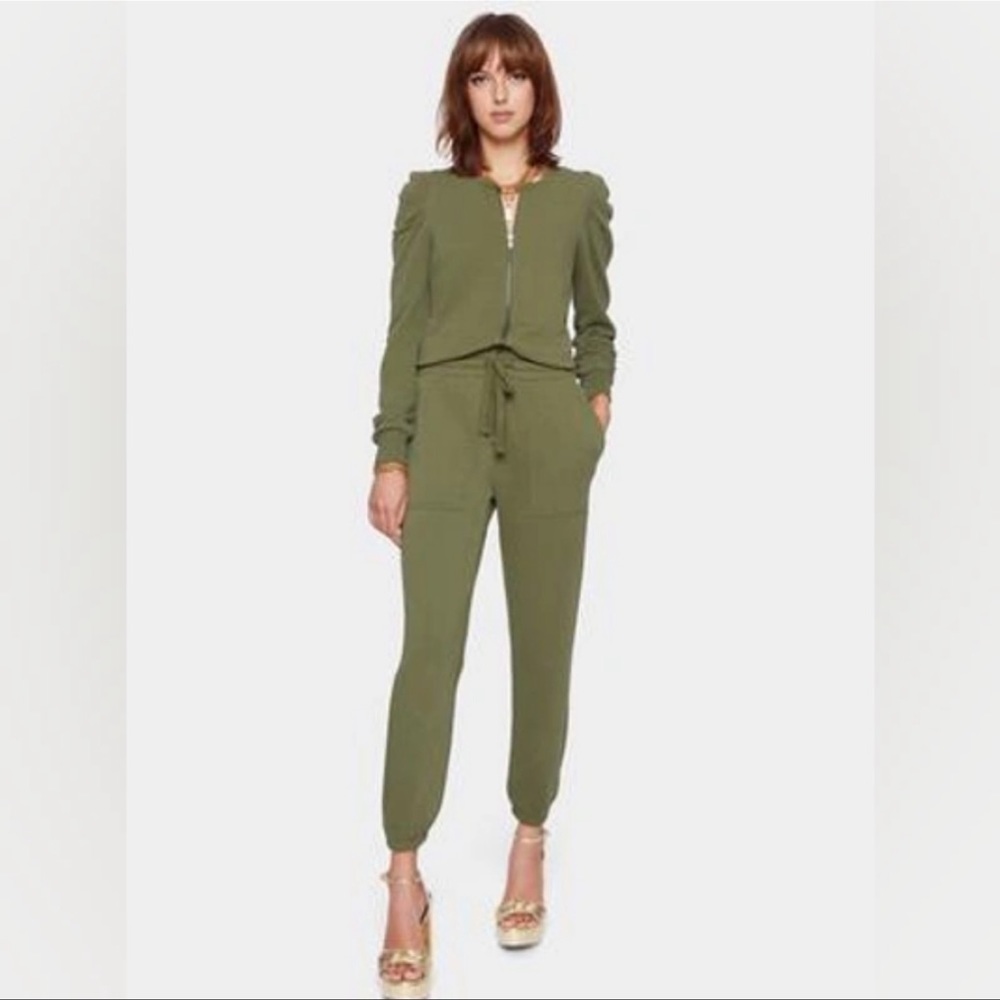 NWT Rebecca Minkoff Janine Jumpsuit In Military Green size Small SUPER S…